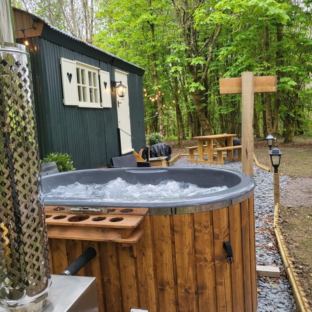 Shepherds hut and hot tub at Standen Heath Farm Isle of Wight