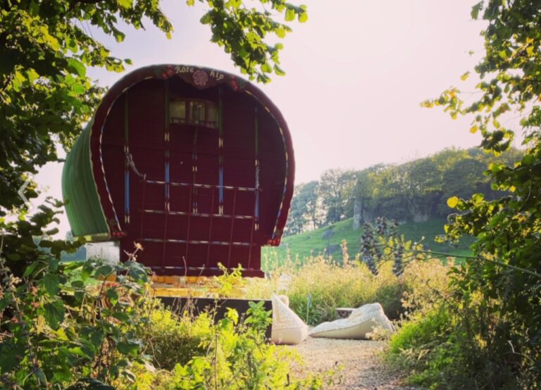 Retro Vintage Gypsy Caravan Hoe Grange Holidays Derbyshire